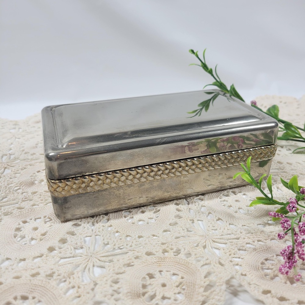 Vintage International Silver Company Jewelry Box Silverplated Vanity Trinket Box